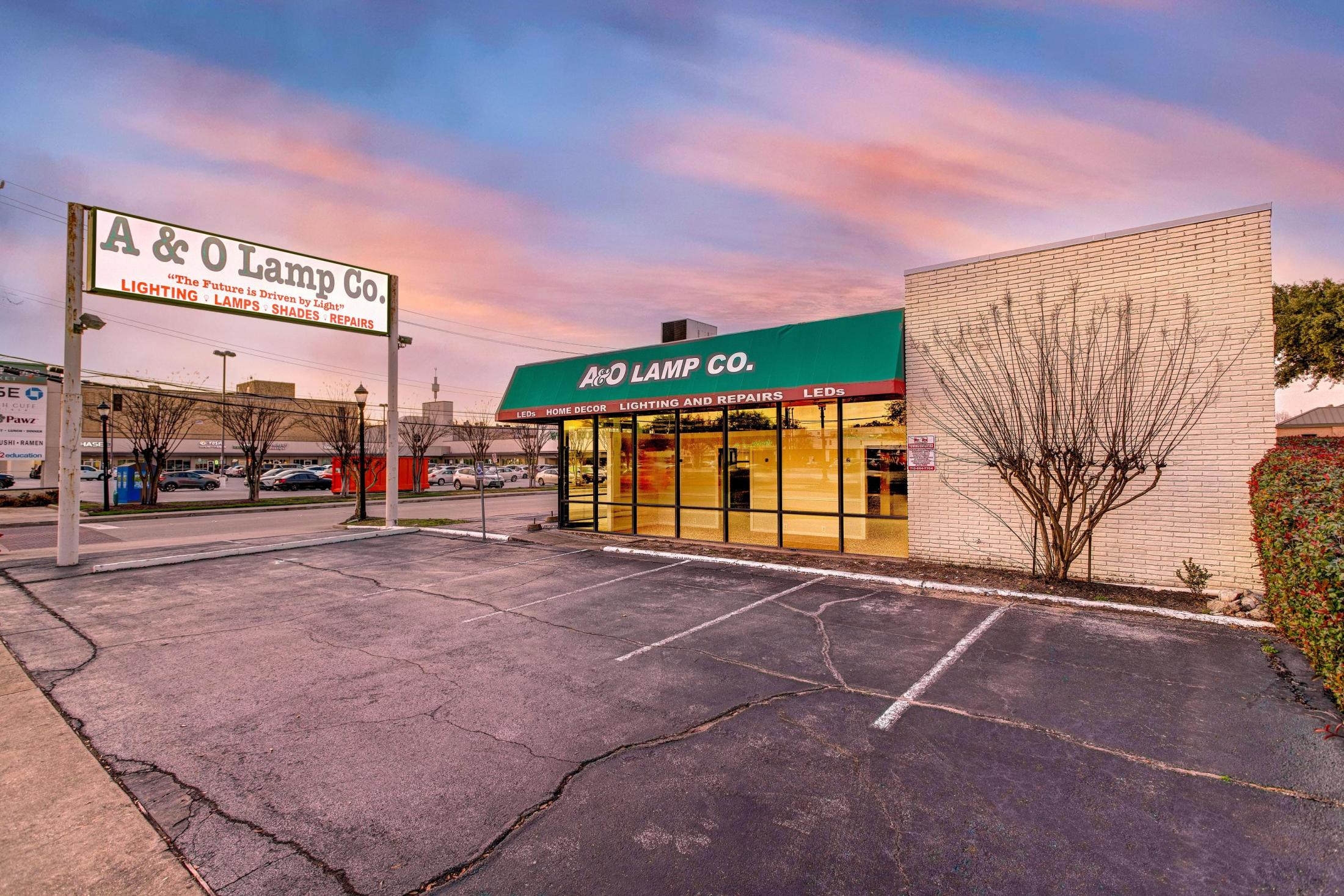 3936 Bellaire Blvd - SHOP Companies